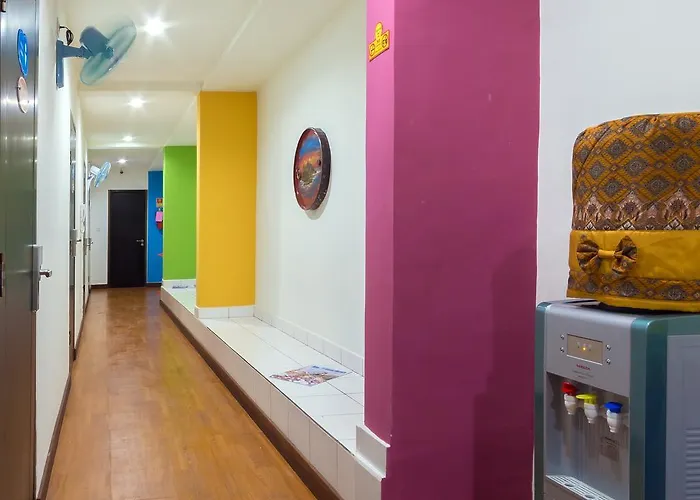 Cx Ground Zero Hostel *