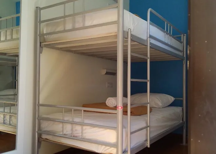 Hostel Cx Ground Zero Kuta Lombok